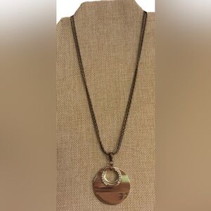 Y2K JS Gold Tone Disc Pendant Necklace Rhinestone Circle 18”